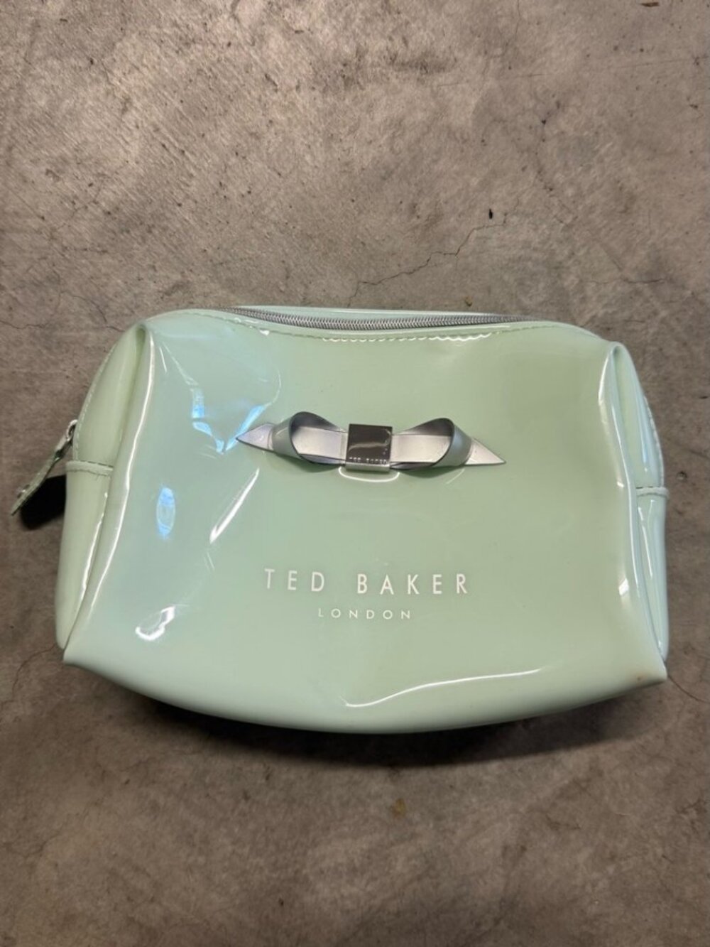 Ted Baker London Mint Green Bow Makeup Cosmetic Bag New Without Tags